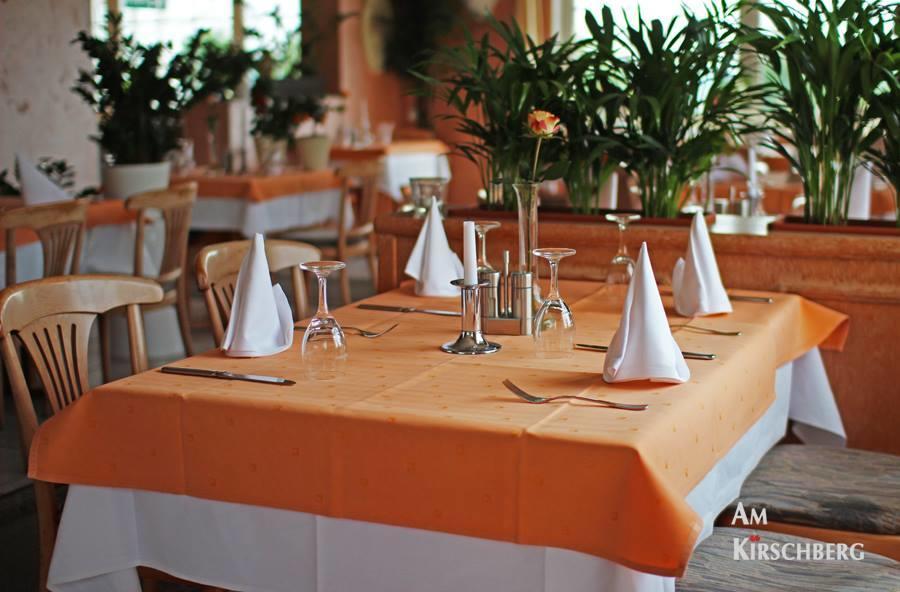 Hotel & Restaurant Am Kirschberg Alten Buseck Bagian luar foto
