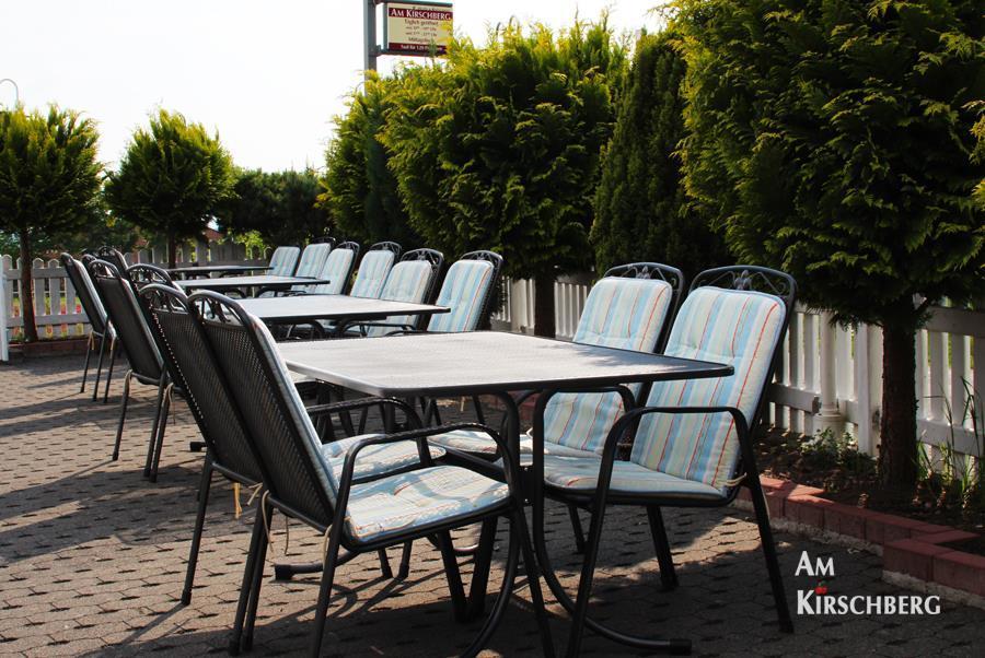 Hotel & Restaurant Am Kirschberg Alten Buseck Bagian luar foto